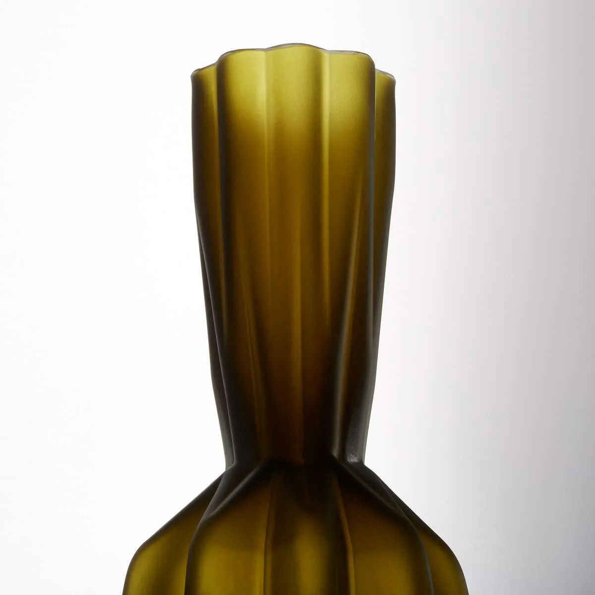Bangla Vase
 By Cyan Design