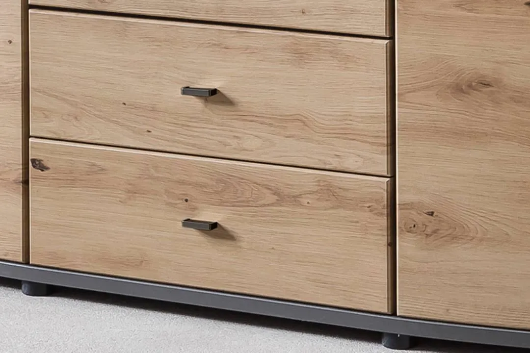 Flori 81 Display Cabinet 160cm