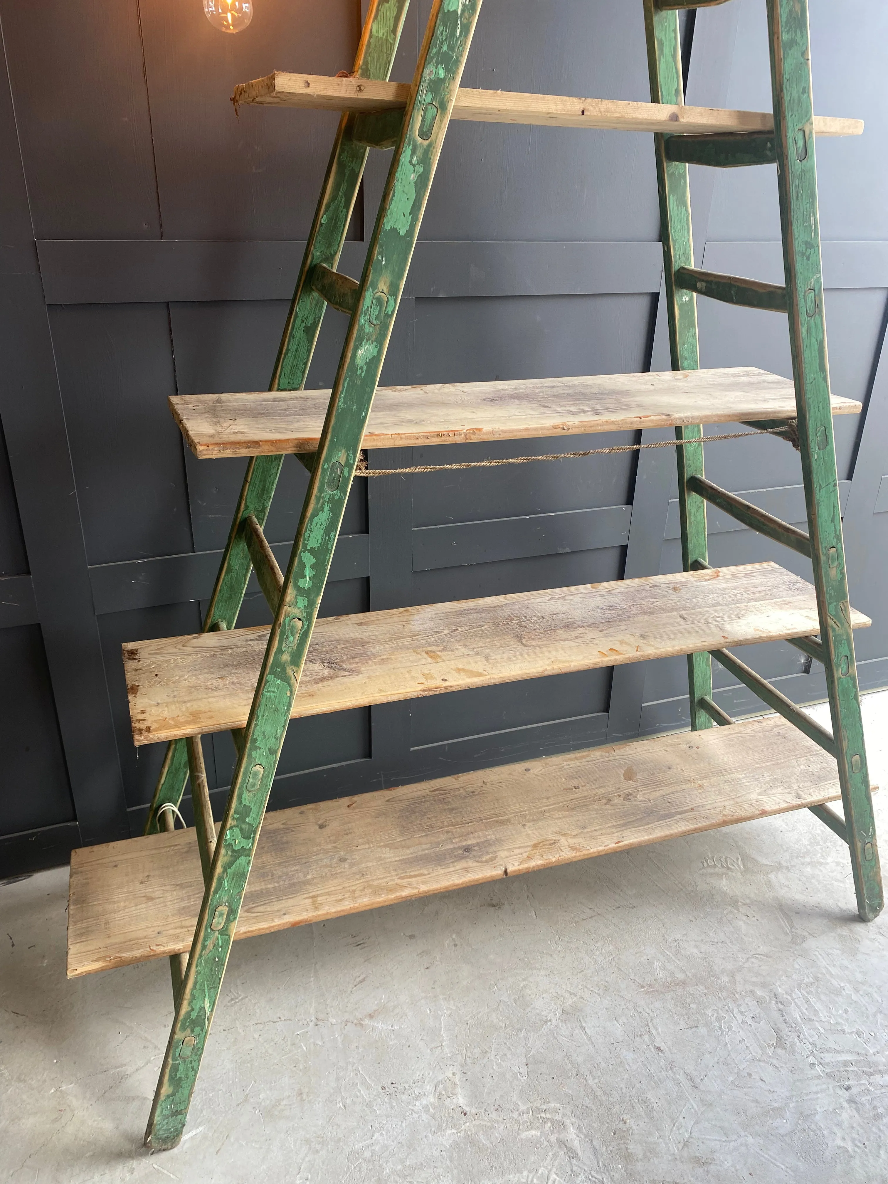 French fruit picking Ladder display unit