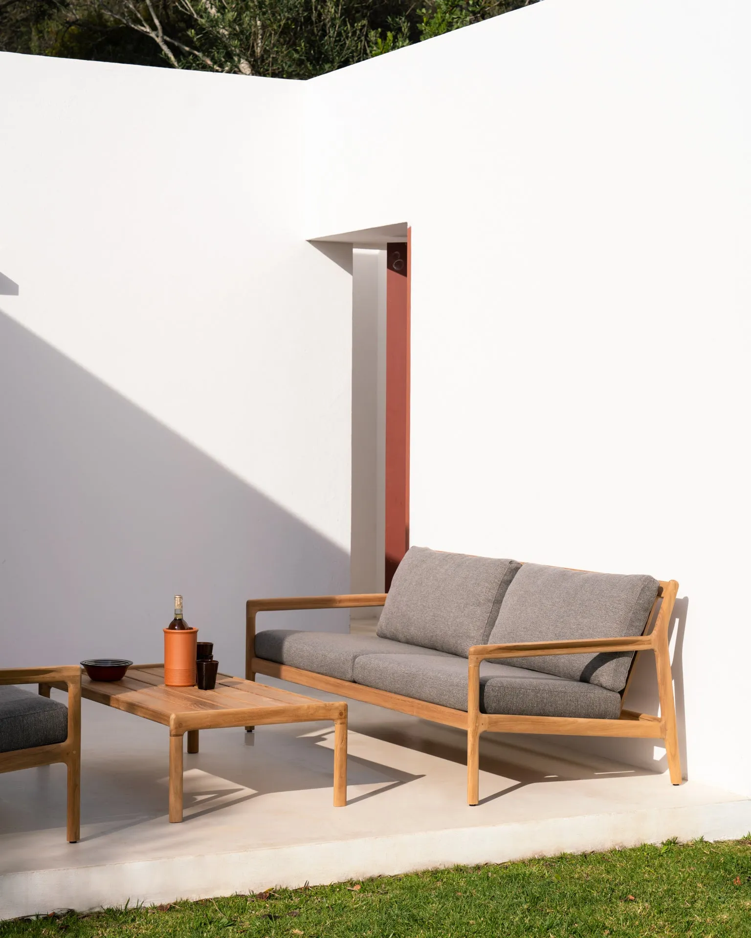 Jack Outdoor Coffee Table - Teak 120 cm