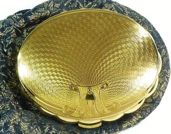 Kigu Musical Powder Box 1950s