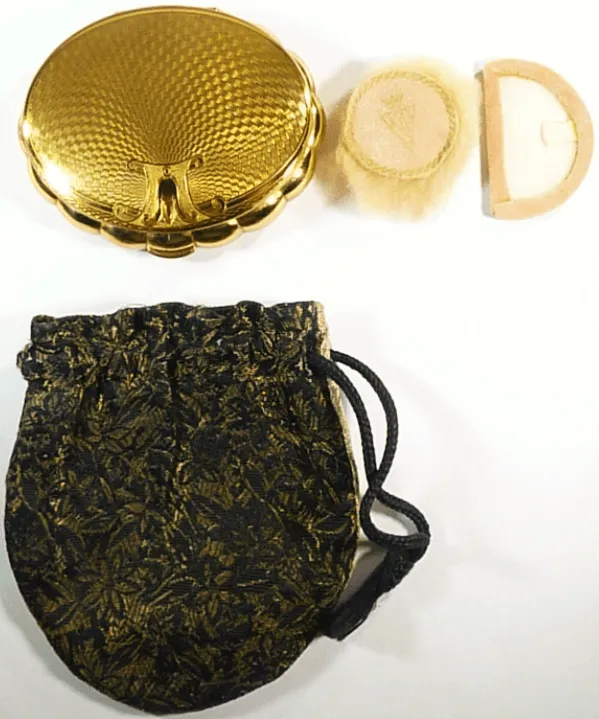 Kigu Musical Powder Box 1950s