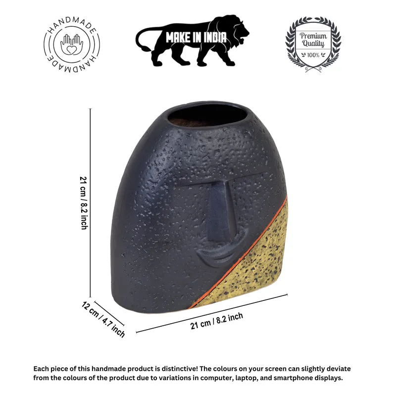 Maxoma Face Vase