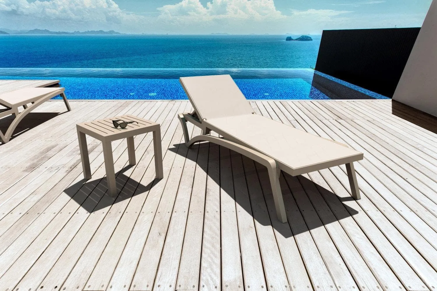 Venice Sun Lounger Gold Champagne