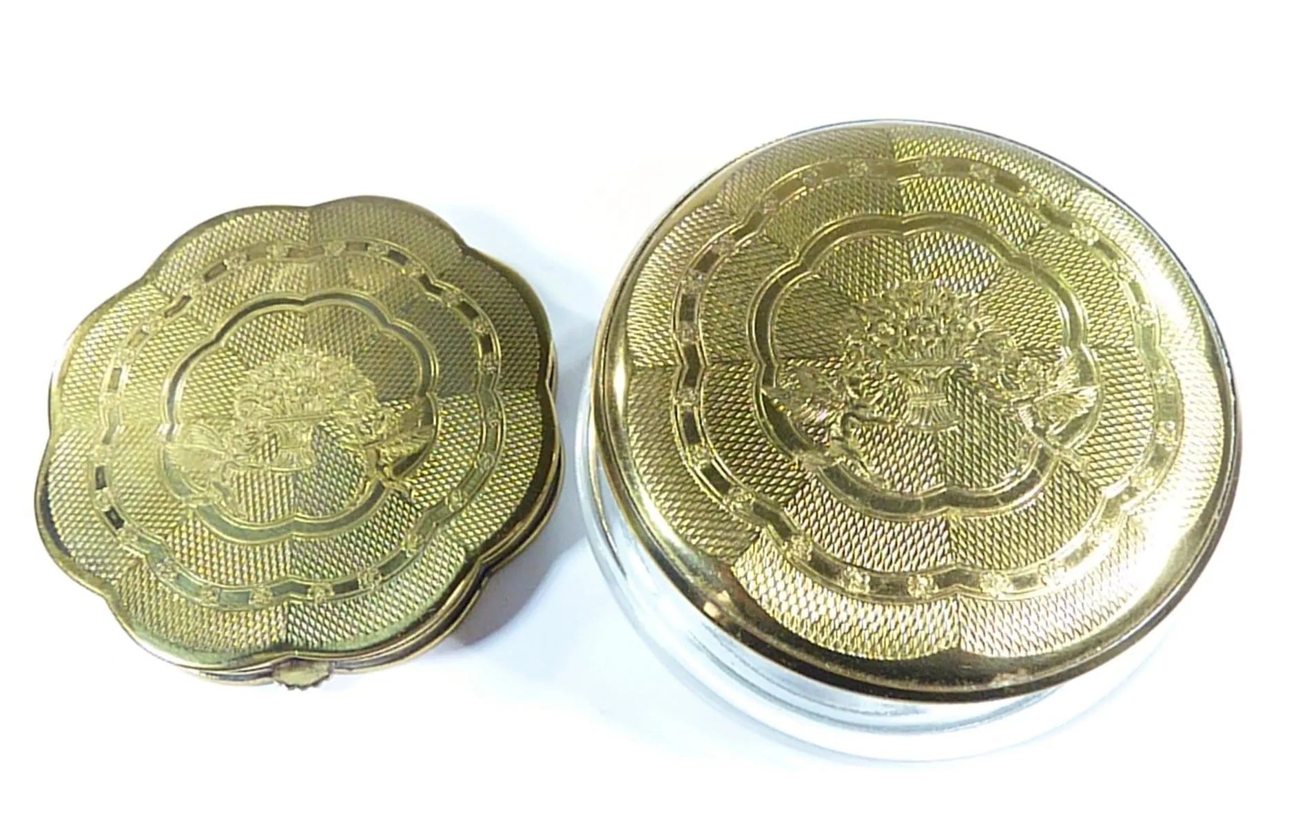 Vintage Gwenda Compact Mirror With Matching Glass Powder Bowl 1950s